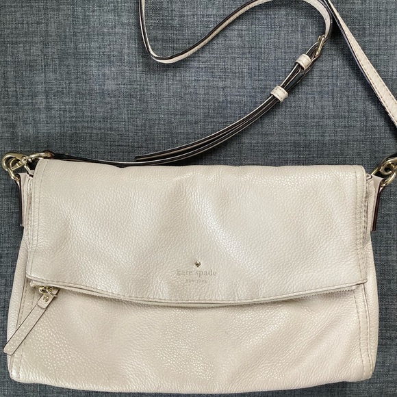 Kate Spade Cobble Hill Krista Cross Body - Picture 1 of 5